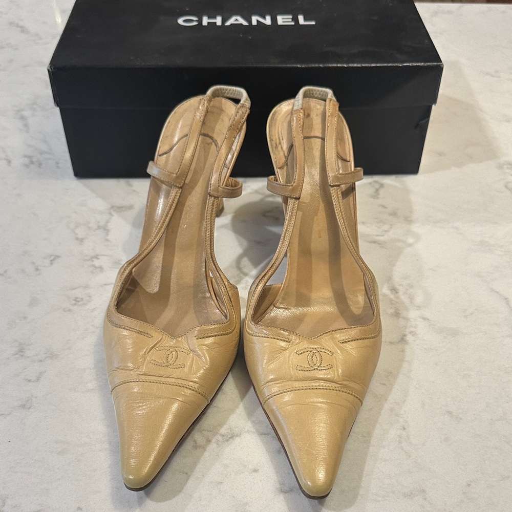 Chanel Vintage Beige Slingback Shoes
